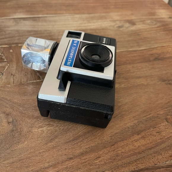 Vintage Instamatic X-15 Kodak Camera - Picture 8 of 8